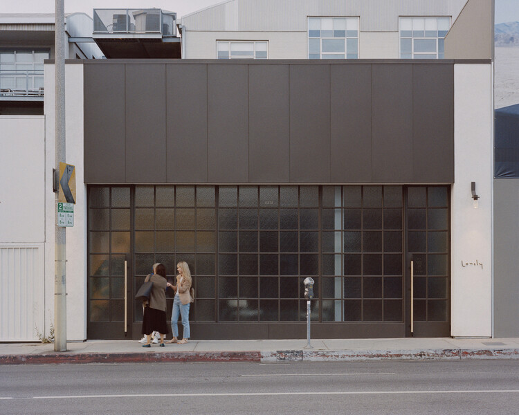 Lonely 梅尔罗斯商店 / Knight Associates + Lara Hoad Architecture & Design